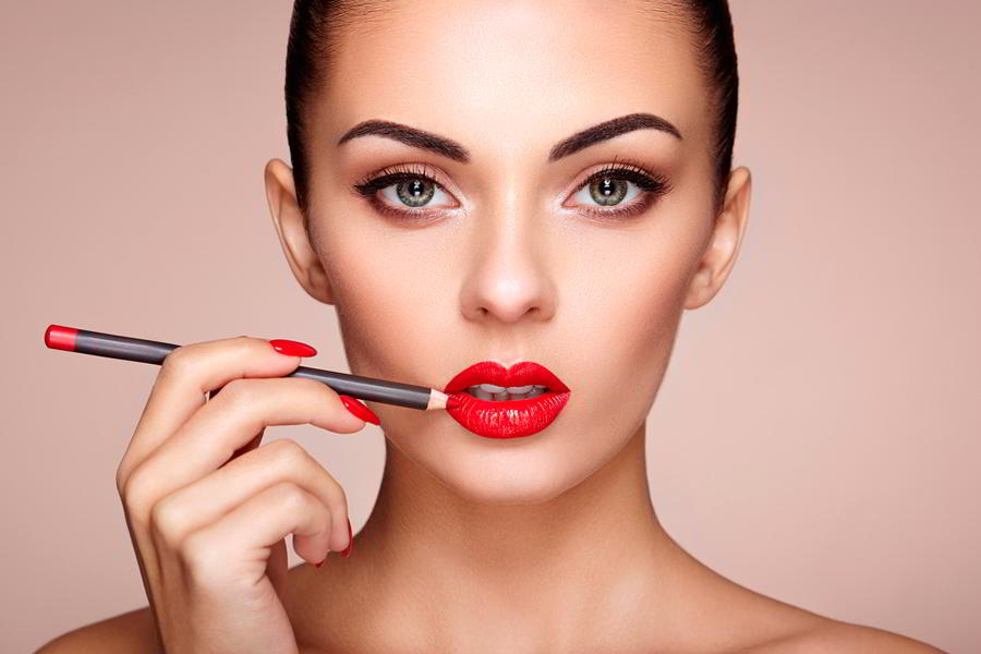 5 ошибок в макияже, которые допускает каждая женщина