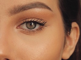 Очная ставка: как ухаживать за кожей вокруг глаз