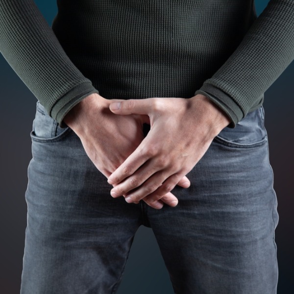 Скальпель против комплексов: все о мужской интимной пластике