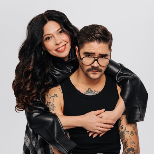 «Первая встреча с Юрой была далеко не знаменательным событием»: Анна Музыченко о том, как реализоваться во всех сферах и быть главной женщиной в жизни творческого мужа «Первая встреча с Юрой была далеко не знаменательным событием»: Анна Музыченко о том, как реализоваться во всех сферах и быть главной женщиной в жизни творческого мужа