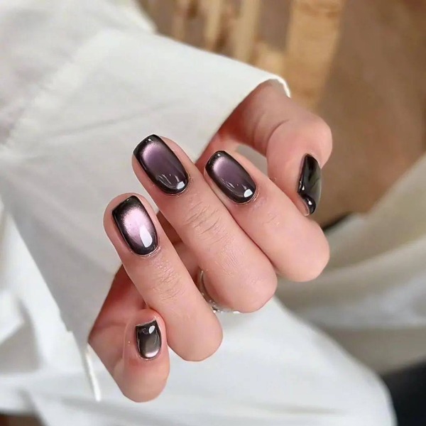 Ногти-черная икра — новый тренд для любительниц роскоши