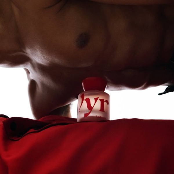 Сексуальные ароматы: как запретная тема стала основой для позиционирования брендов