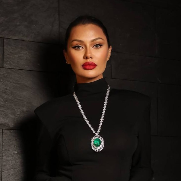 В область лба и даже шею: Виктория Боня показала, как делает уколы красоты В область лба и даже шею: Виктория Боня показала, как делает уколы красоты