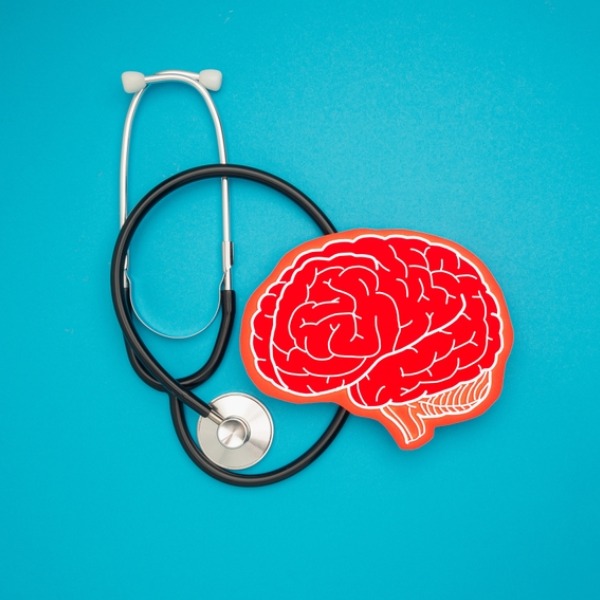 5 опасных мифов об инсульте, которые могут стоить жизни в новогодние каникулы