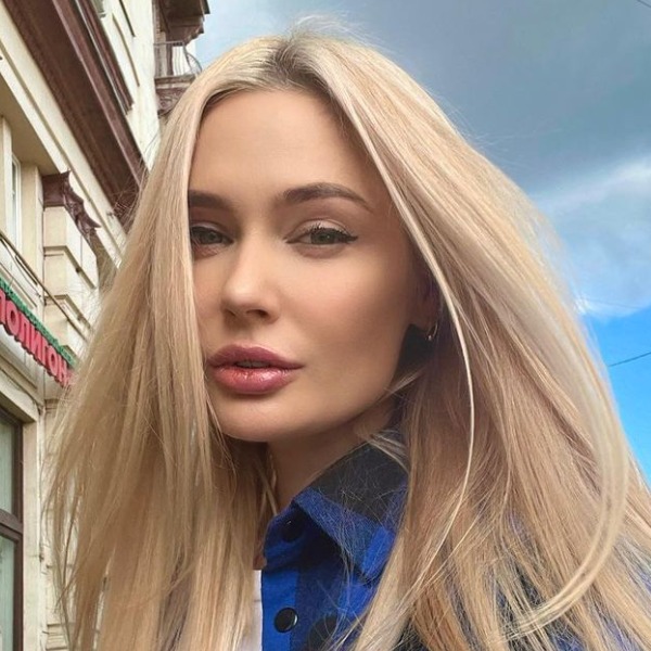 B анасы ұлы порно секспен жарықтандырады