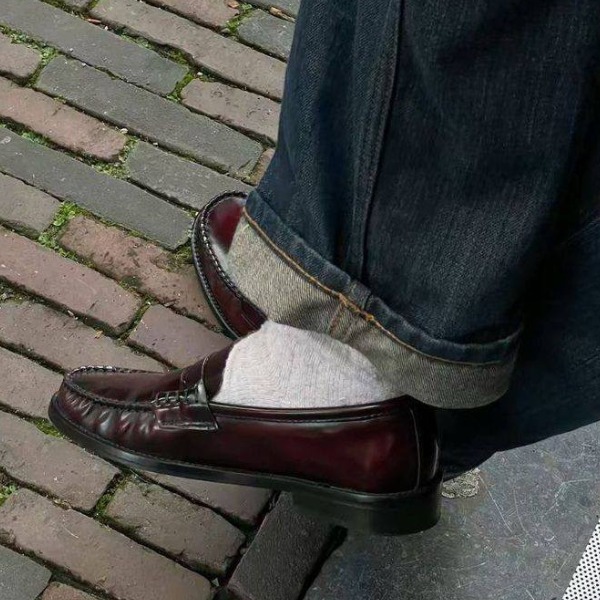 Шлепки или туфли с носками? Обувные тренды предстоящего весенне-летнего сезона 