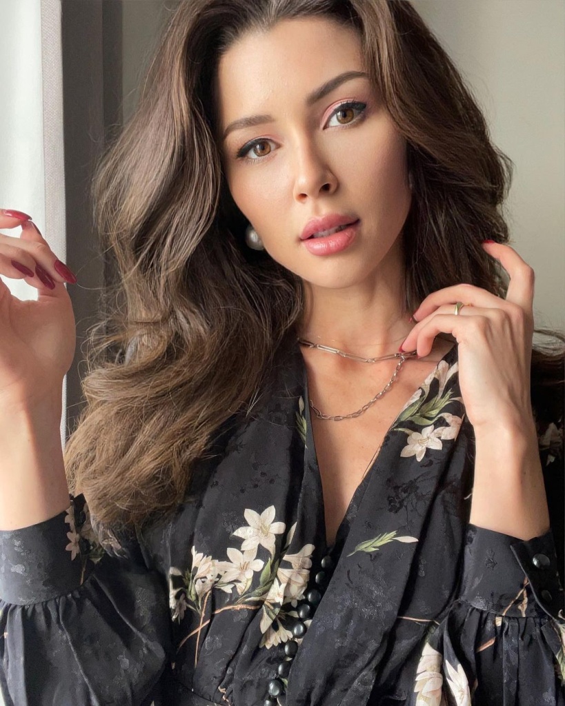 Анна Завортнюк