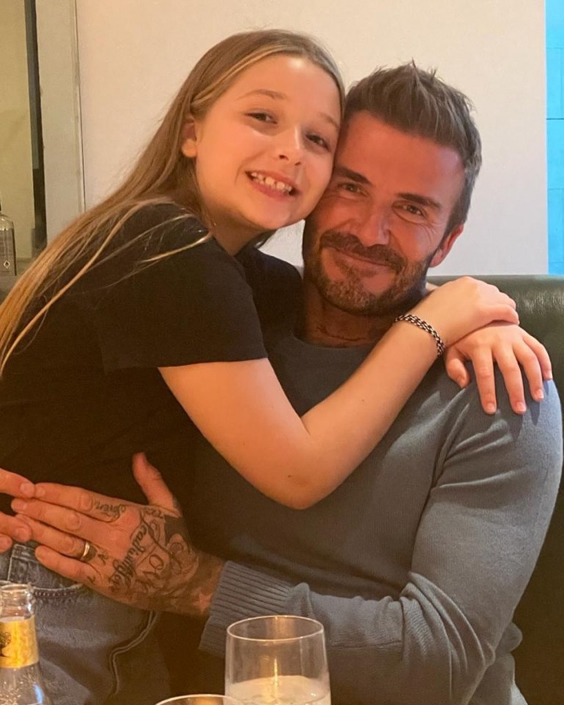 victoriabeckham_277755504_663416958321143_1522735159772495040_n.jpg victoriabeckham_277755504_663416958321143_1522735159772495040_n.jpg