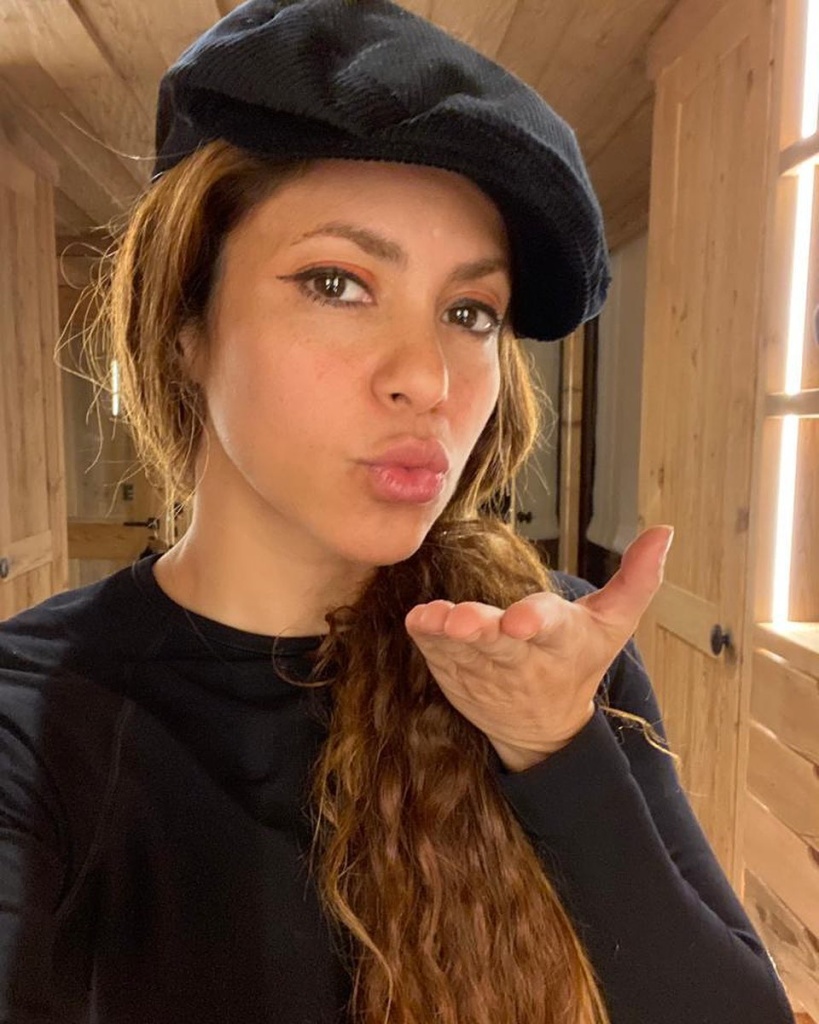 шакира shakira_133072622_435717997602072_7263367975521454531_n (1).jpg