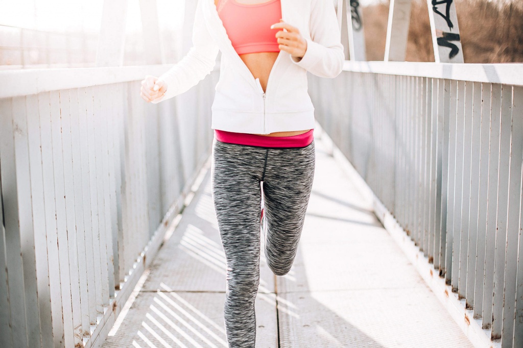 fitness-girl-jogging-morning-run-2210x1473.jpg