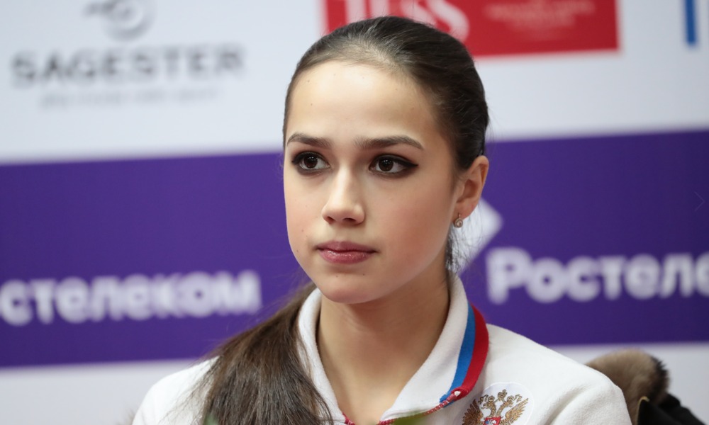Алина Загитова.jpg Алина Загитова болезнь.jpg