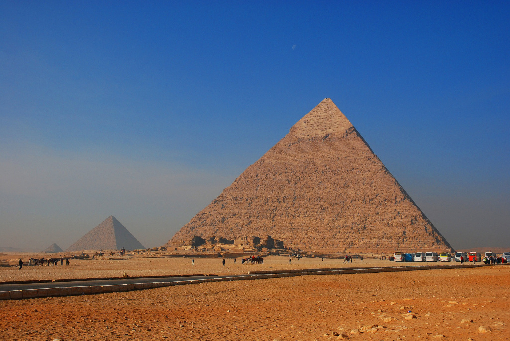 egypt-1002916_1920.jpg