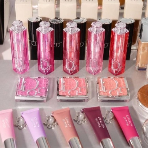 MyCollages - 2025-12-25T101649.289.jpg