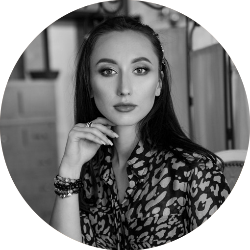 юлия доманова.png юлия доманова.png