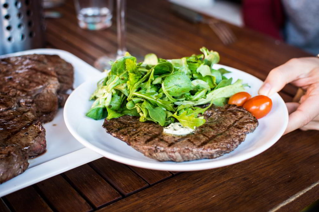 foodiesfeed.com_barbequed-steak-with-greens.jpg