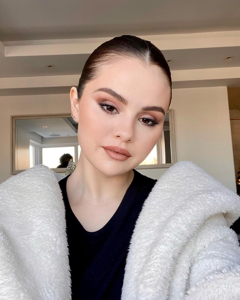 selenagomez_268769503_651883739319252_4588669119521614818_n (2).jpg selenagomez_268769503_651883739319252_4588669119521614818_n (2).jpg