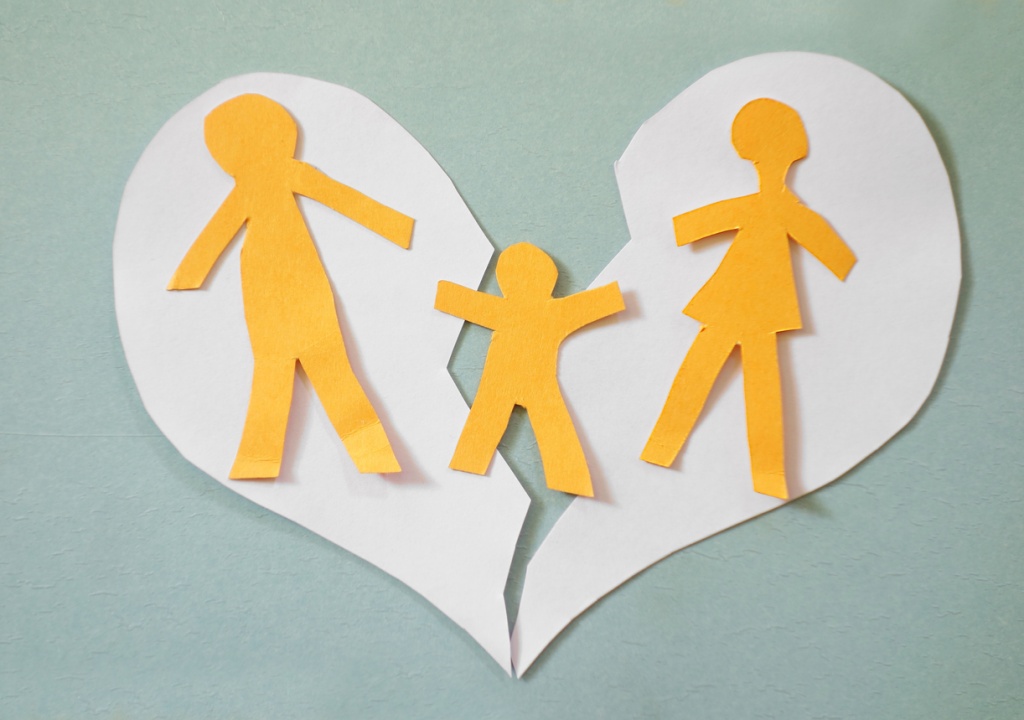Как развод родителей влияет на будущее детей и их характер.jpg