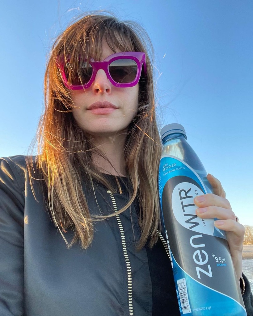 annehathaway_169122935_1238450313254929_2087797393451327263_n.jpg annehathaway_169122935_1238450313254929_2087797393451327263_n.jpg