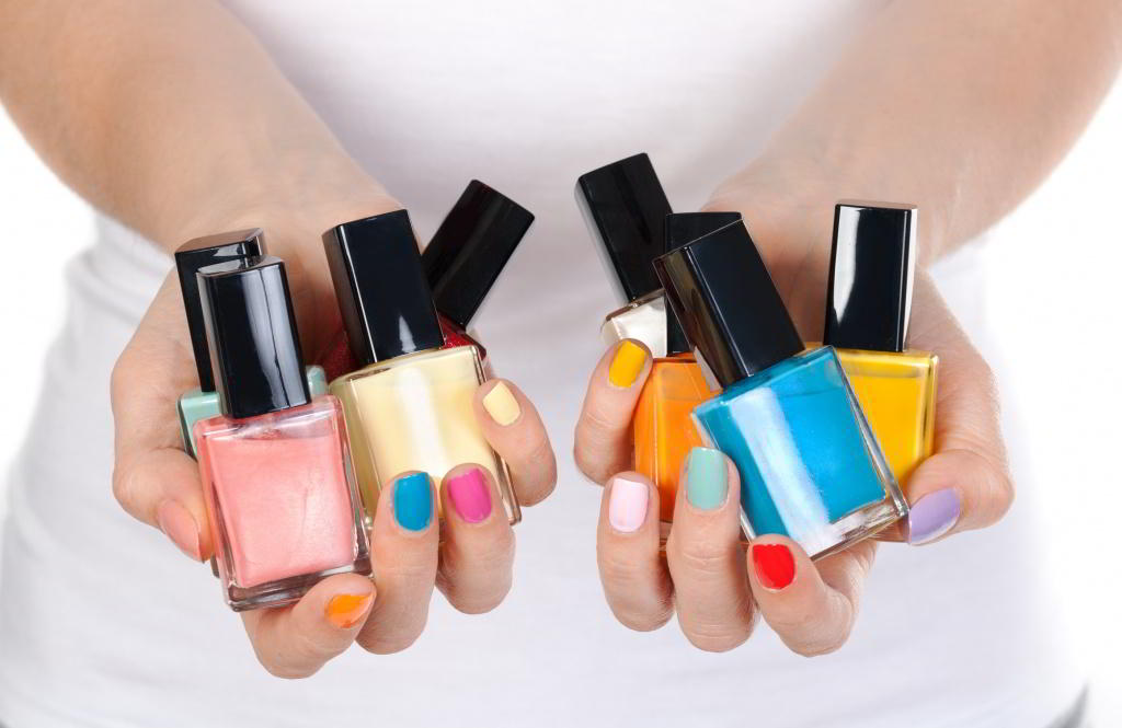 Beauty-Nail-Polish.jpg