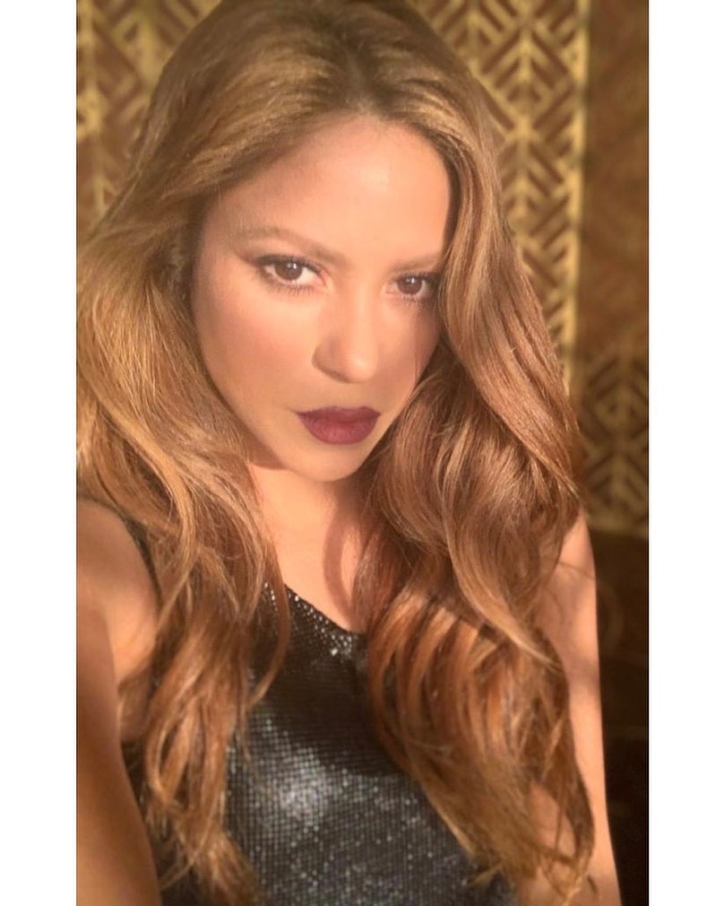 шакира shakira_76884940_498052090921148_2864429605049906085_n.jpg