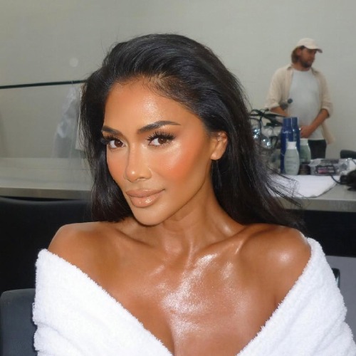 MyCollages - 2025-12-25T091328.323.jpg