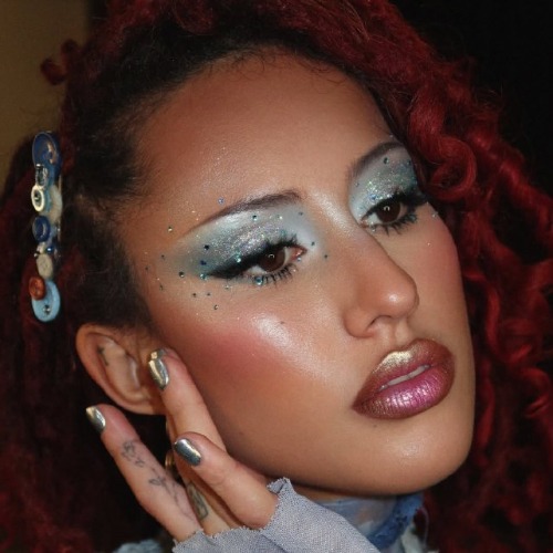 MyCollages - 2025-12-19T121104.991.jpg