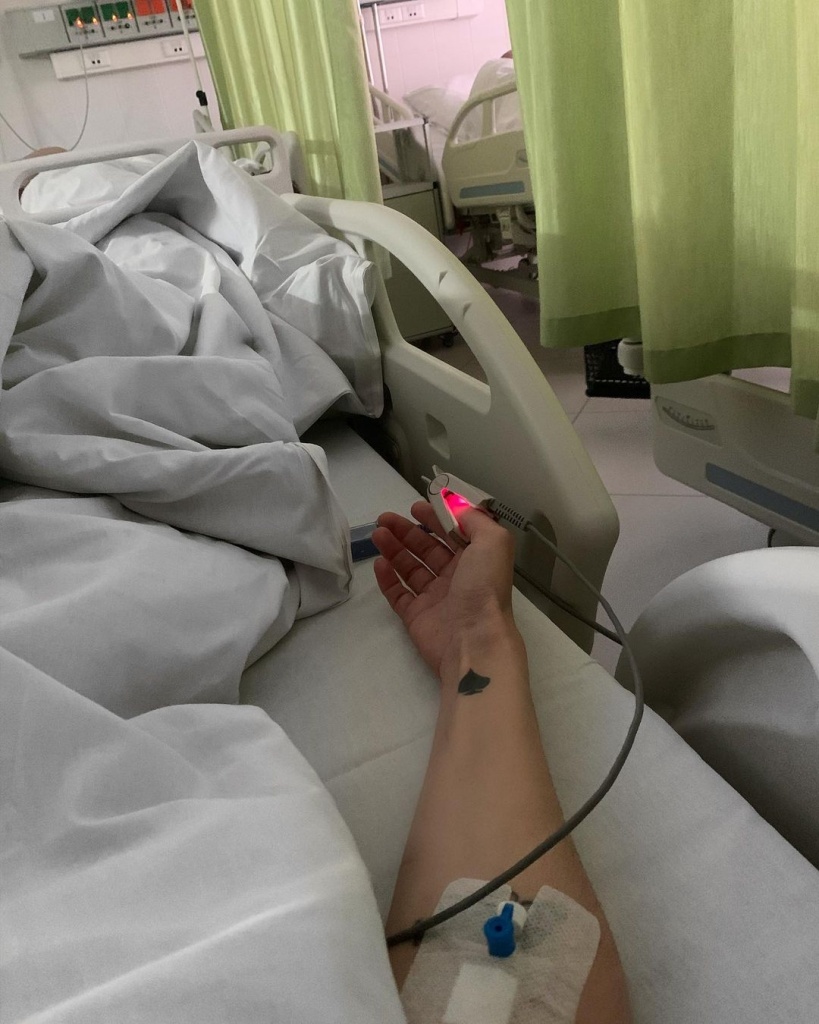 водонаева попала в больницу.jpg