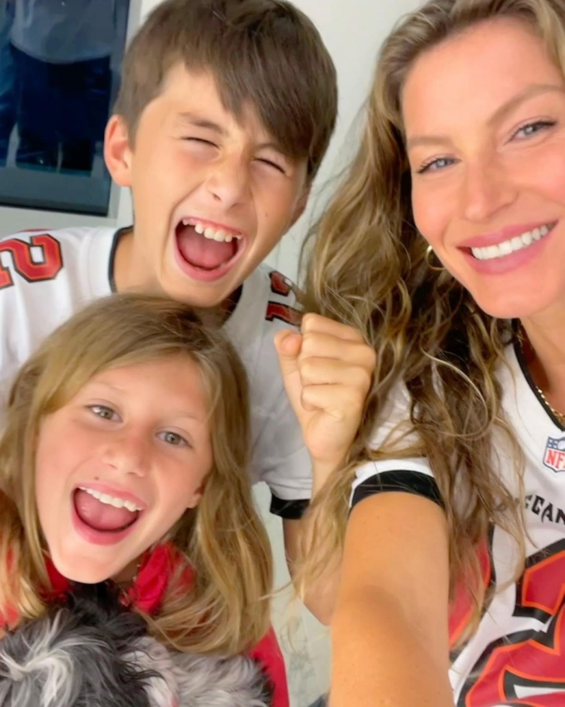 gisele_244324653_578790329836360_2959868130351734266_n.jpg gisele_244324653_578790329836360_2959868130351734266_n.jpg