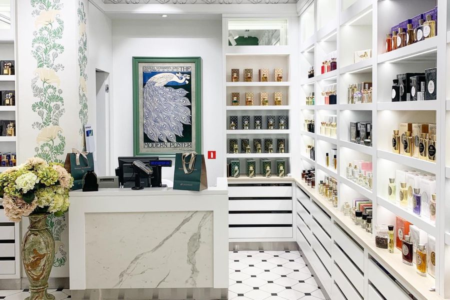 Boutique de parfums_1.jpg Boutique de parfums_1.jpg