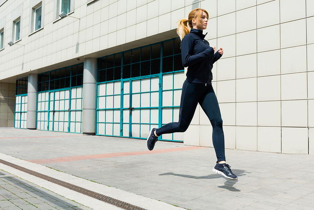 Как ухаживать за спортивной одеждой shutterstock_305649782-(1).jpg
