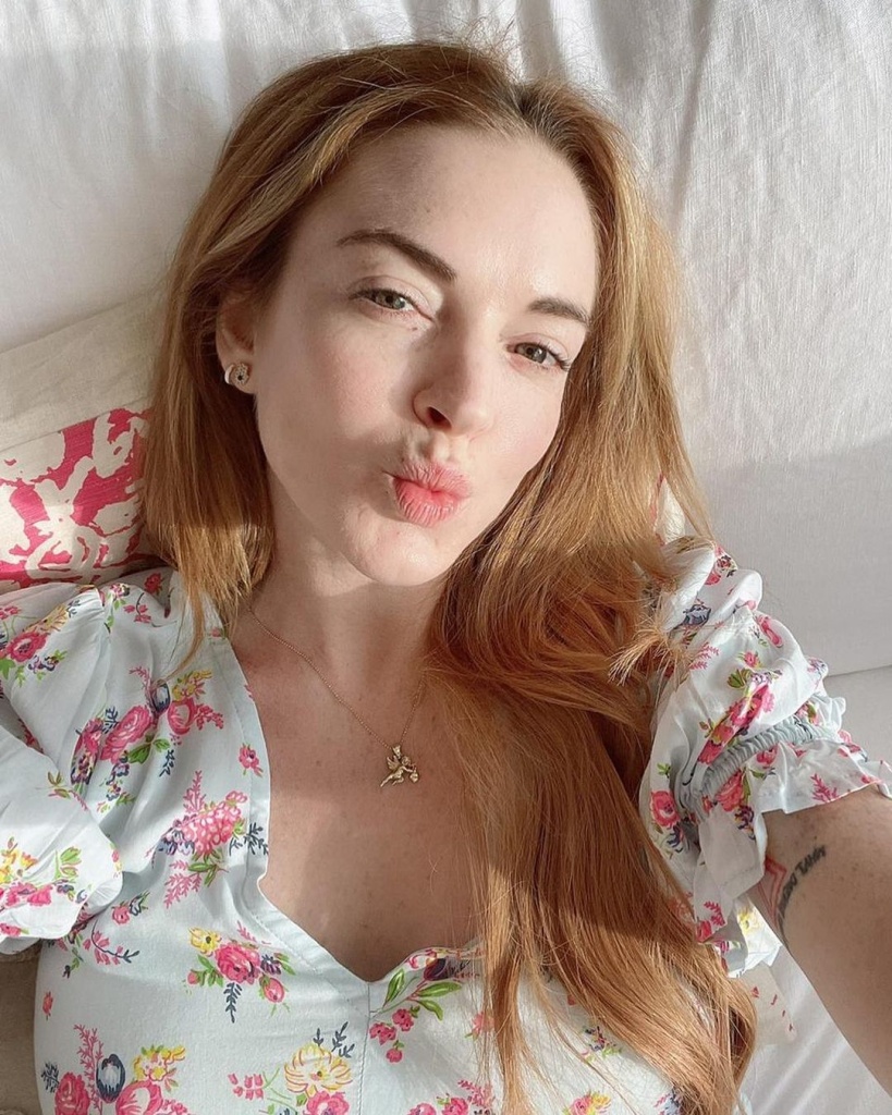 lindsaylohan_167741985_798423084416631_2257604727870879896_n.jpg