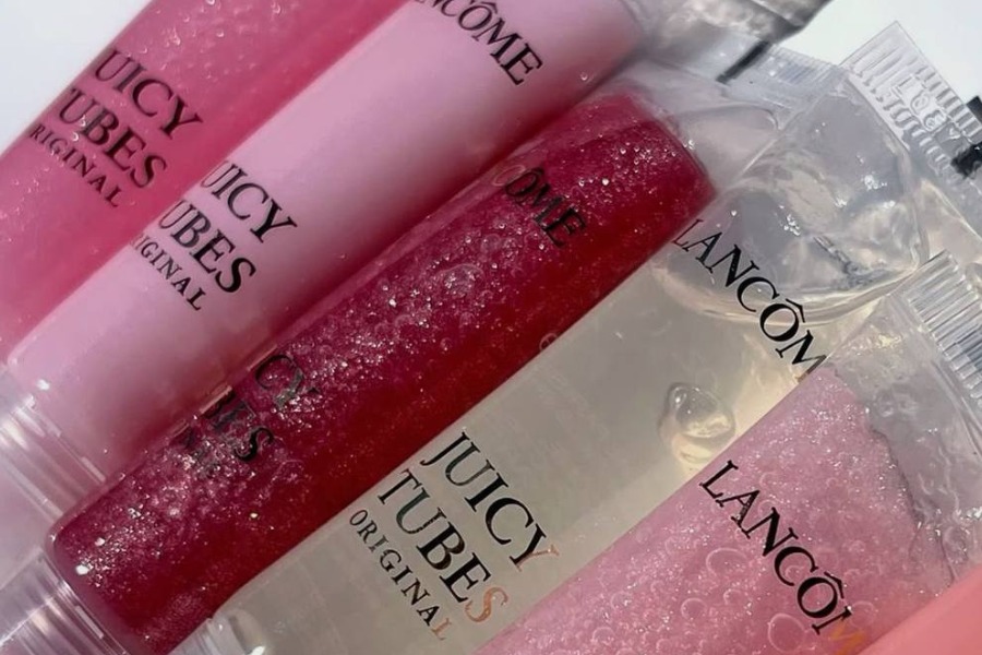 MyCollages - 2025-11-21T092230.530.jpg