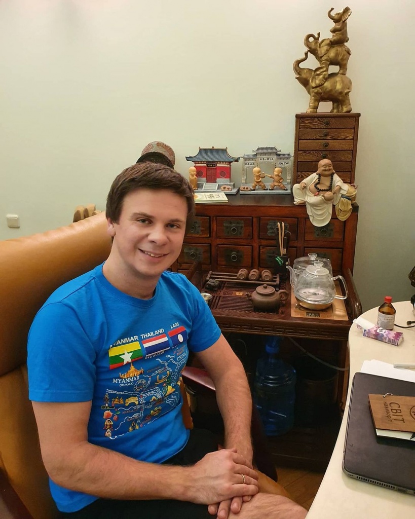 Дмитрий Комаров Дмитрий Комаров