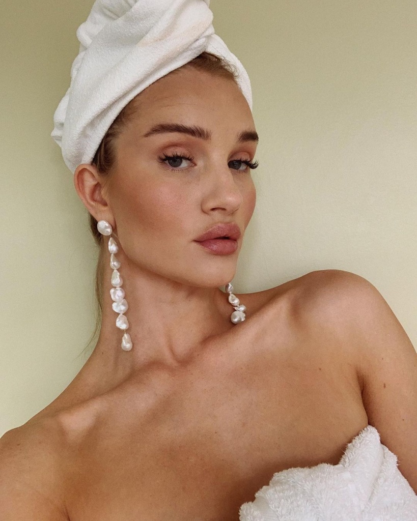 rosiehw_64786256_344036176496457_1884618345584815747_n.jpg