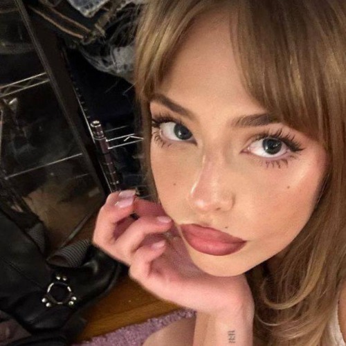 MyCollages - 2025-12-25T095914.666.jpg