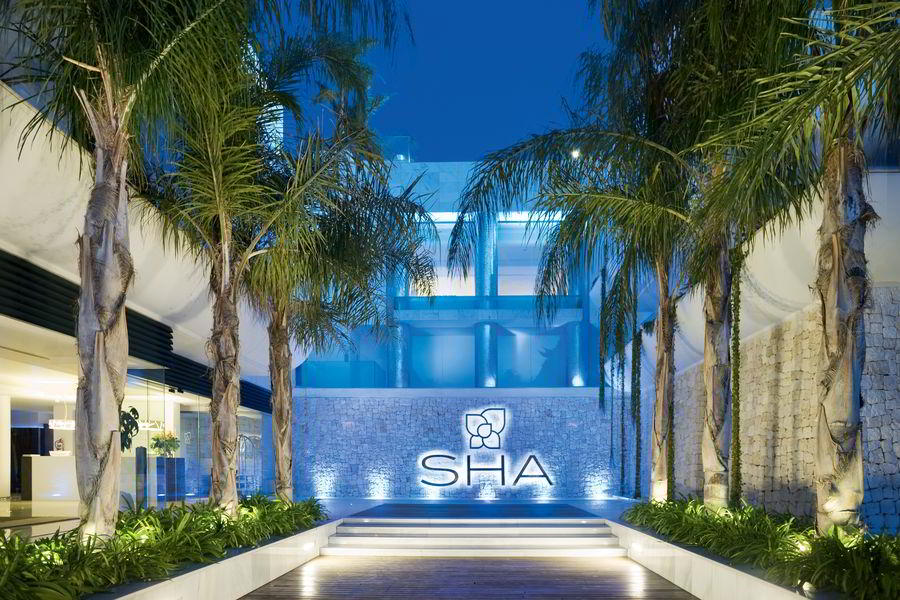 Exteriors -Entrance.jpg Exteriors -Entrance.jpg