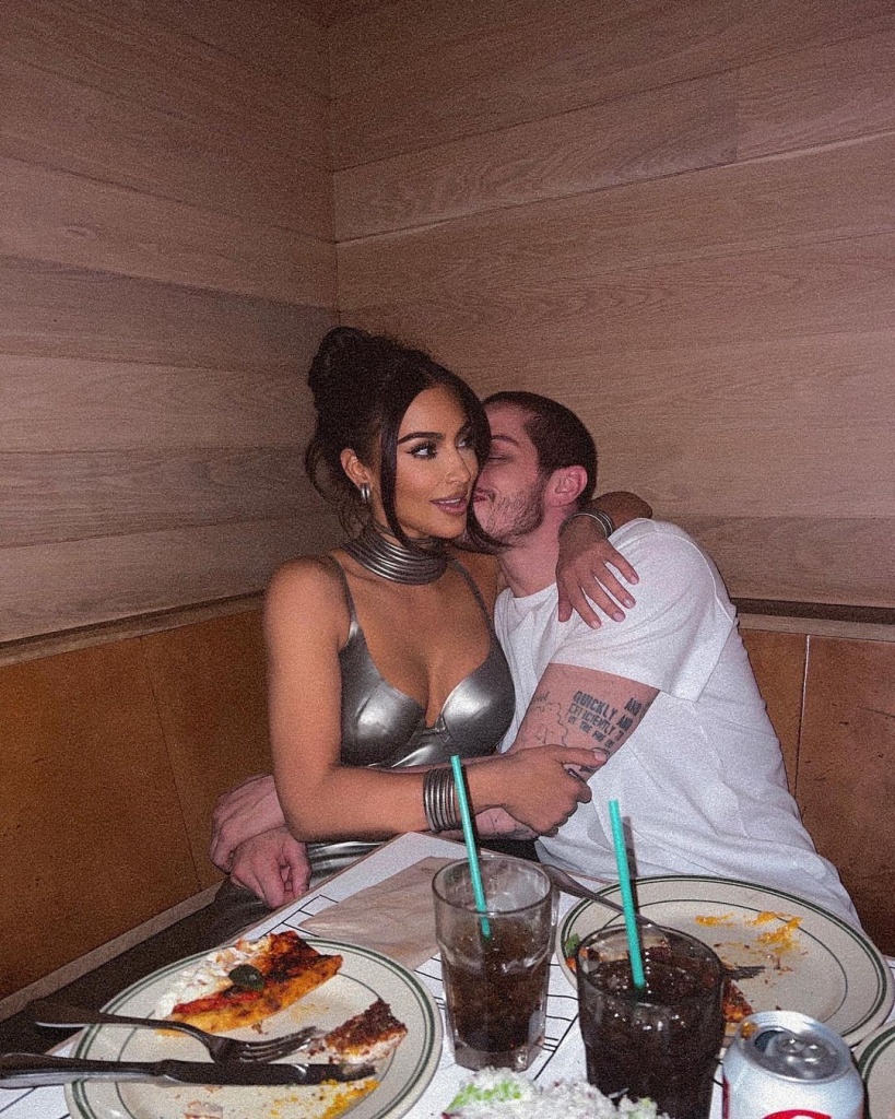 kimkardashian_278196477_470027548201861_5346223257194910541_n.jpg kimkardashian_278196477_470027548201861_5346223257194910541_n.jpg
