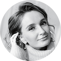 Анна Шарова.jpg Анна Шарова.jpg