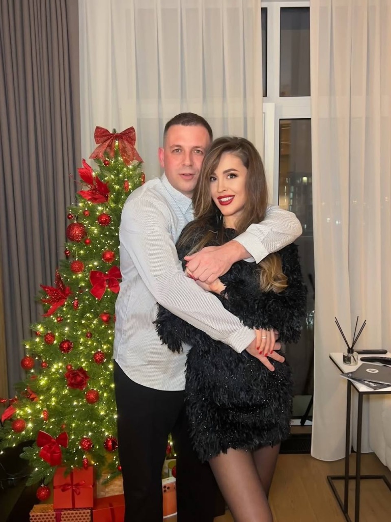 5377369548350232399 (1).jpg