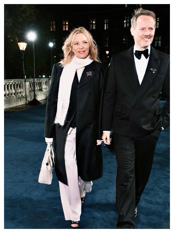 MyCollages - 2025-12-08T113512.679.jpg