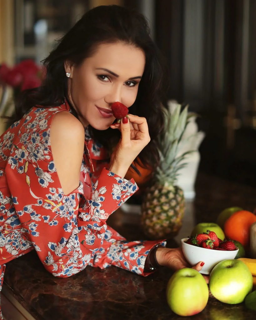 Яна Степанова Яна Степанова