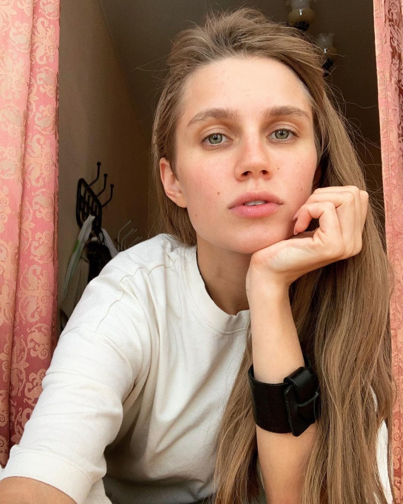 Детская психика тяжело переносит»: Дарья Мельникова рассказала о  зависимости, которая чуть не разрушила ее жизнь и карьеру