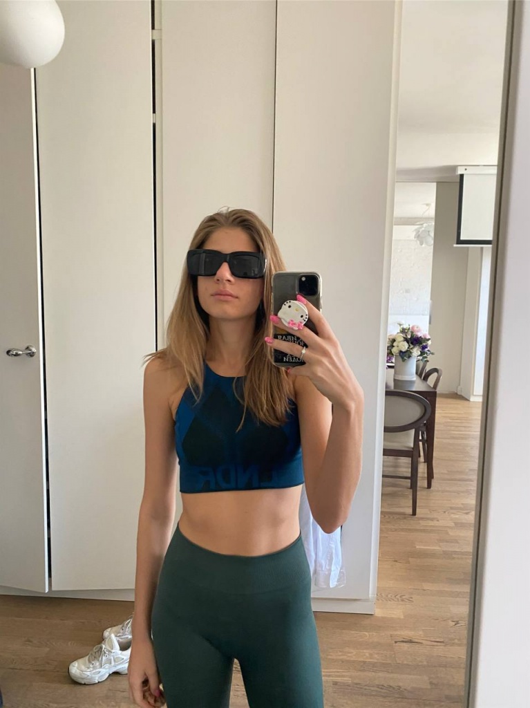 Новикова.jpg Новикова.jpg