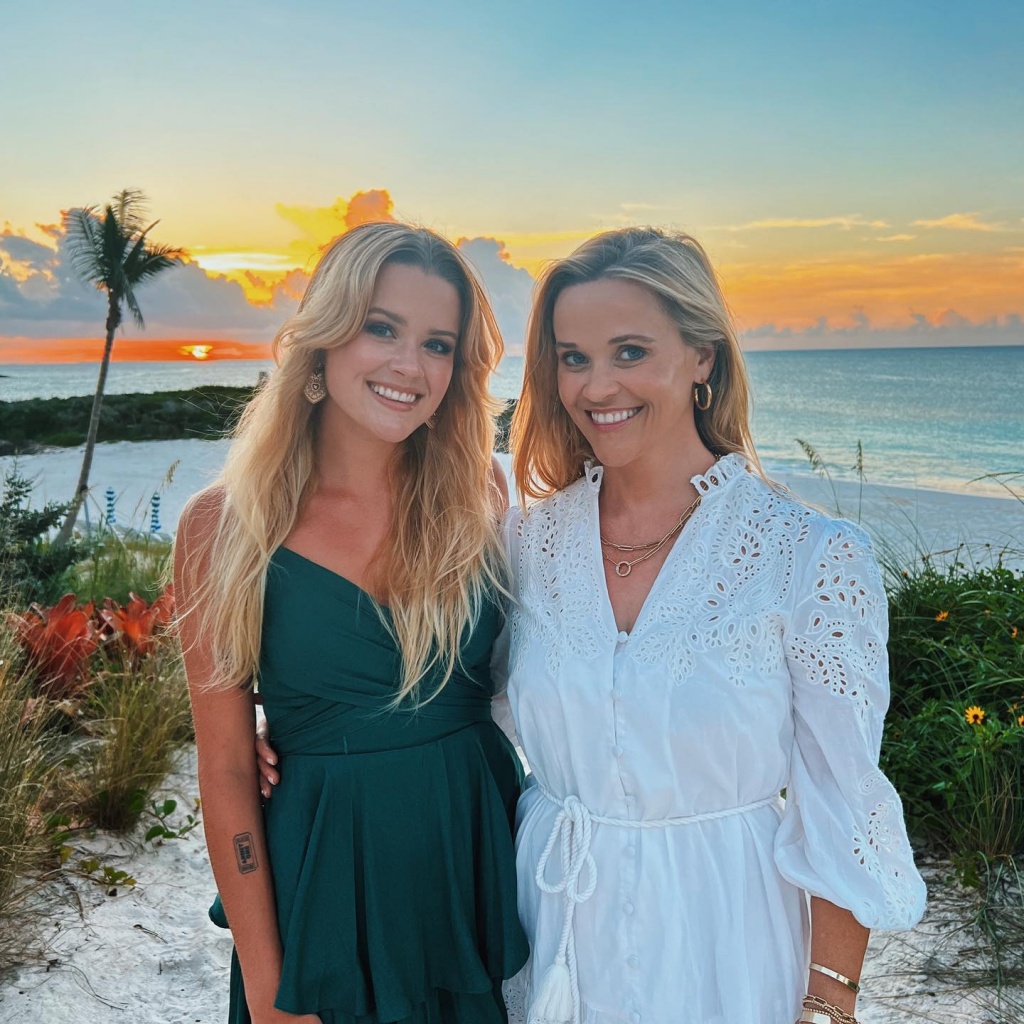 reesewitherspoon_292970204_192065349842341_7418131627067399671_n.jpg reesewitherspoon_292970204_192065349842341_7418131627067399671_n.jpg