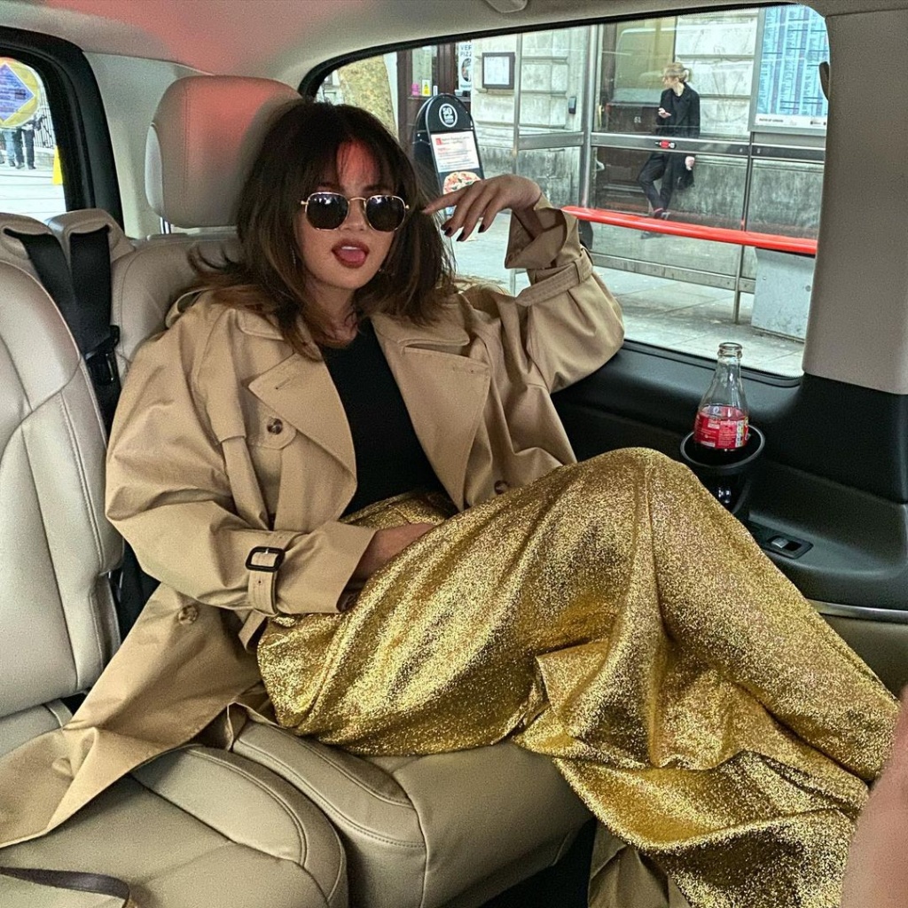 Селена Гомес selenagomez_83316227_464071497595549_2385809368999945258_n.jpg