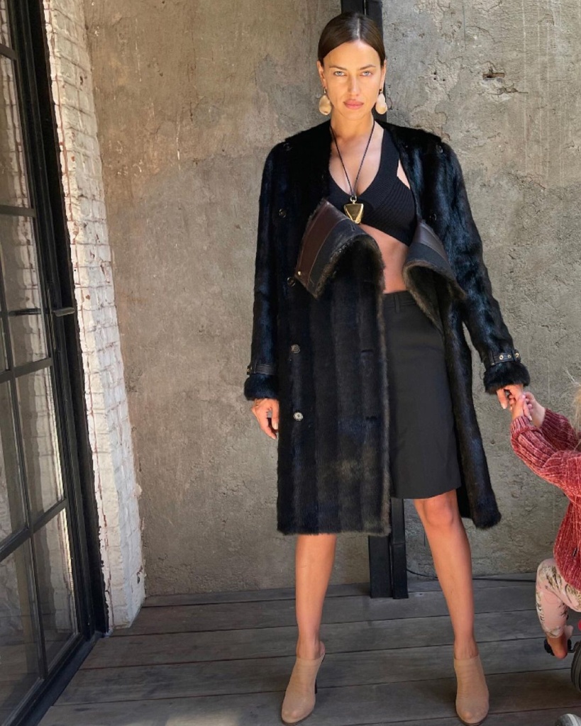 ирина шейк irinashayk_175805141_364068394966012_2291337193998871630_n (1).jpg