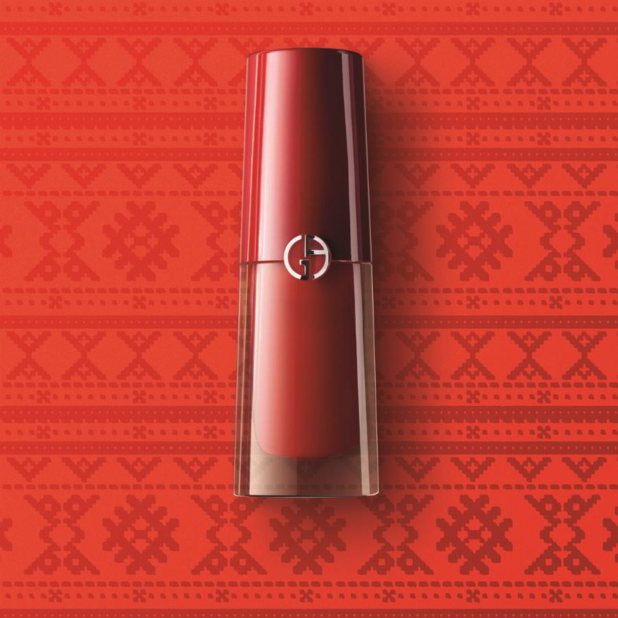 Lip Magnet osn.jpg Lip Magnet osn.jpg