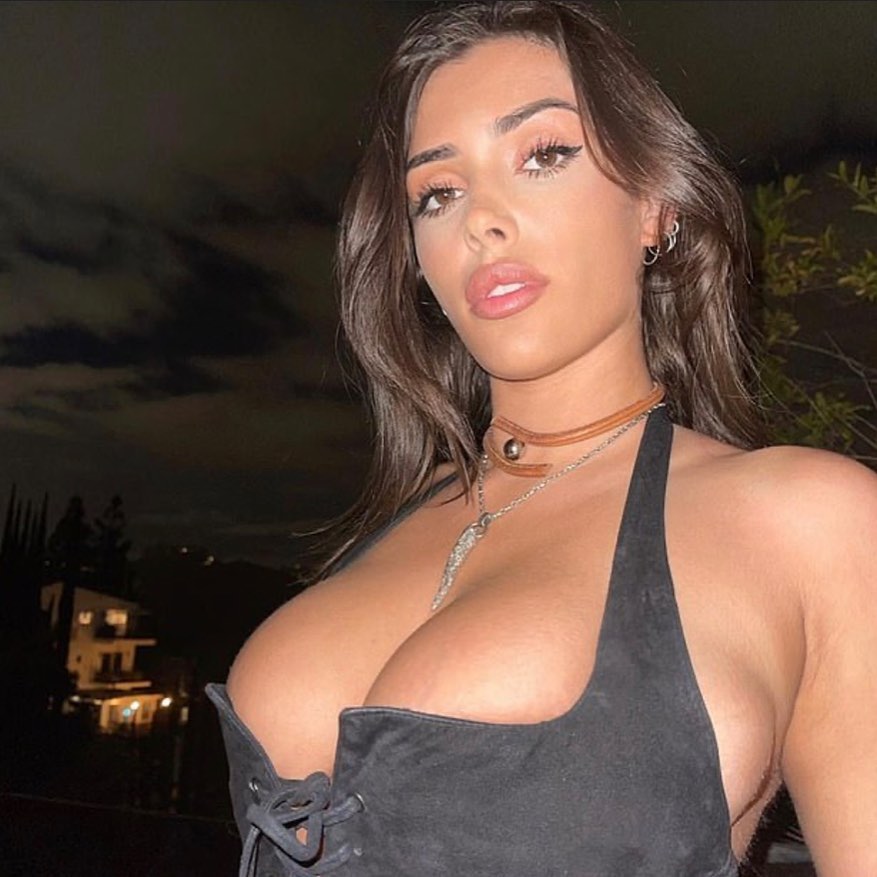 biancacensori__324909143_630270018869576_5618535098376733499_n.jpg biancacensori__324909143_630270018869576_5618535098376733499_n.jpg