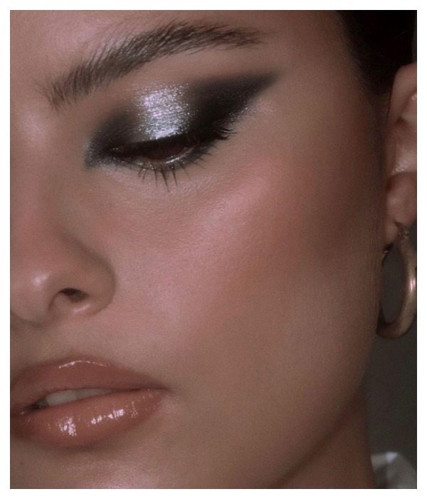 MyCollages - 2025-12-18T181721.462.jpg