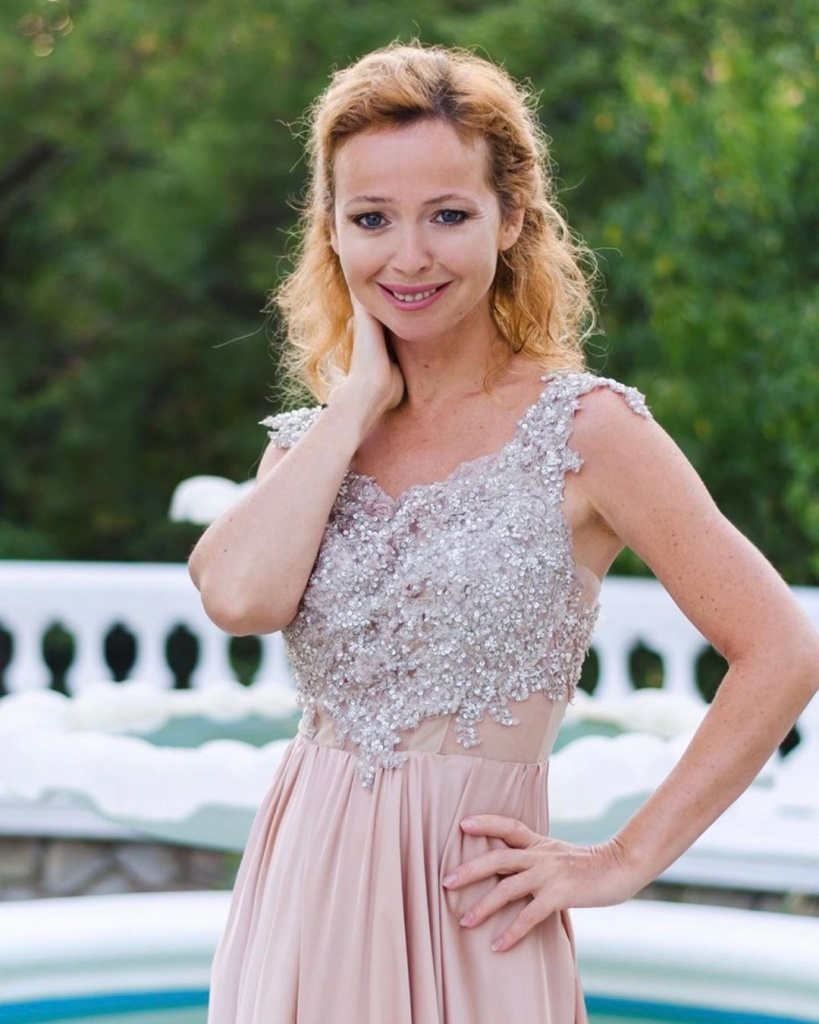 Елена Захарова Елена Захарова